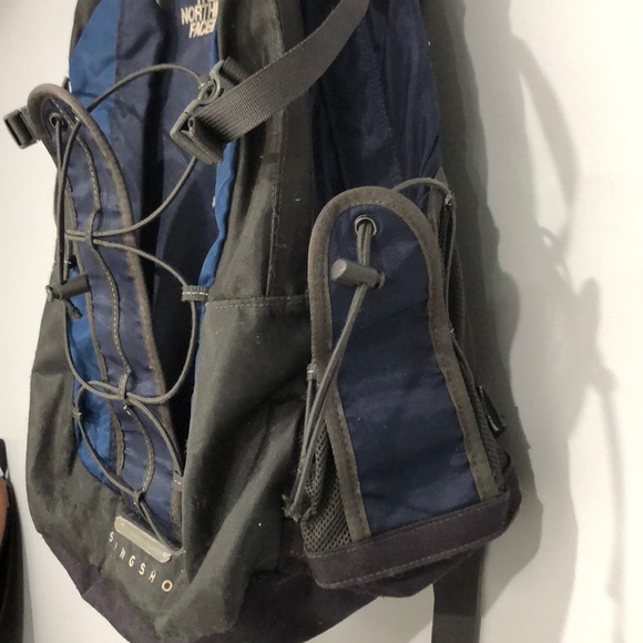 The North Face Slingshot Backpack - Picture 4 of 7